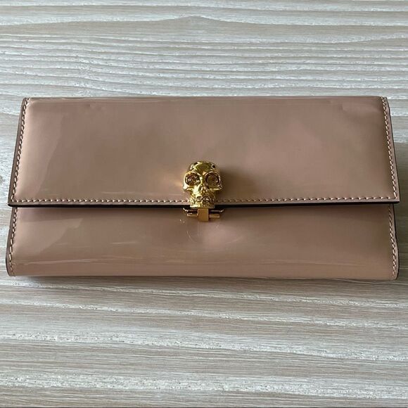 Alexander McQueen Handbags - Alexander McQueen Patent Leather Wallet Clutch in Nude with Skull NEW